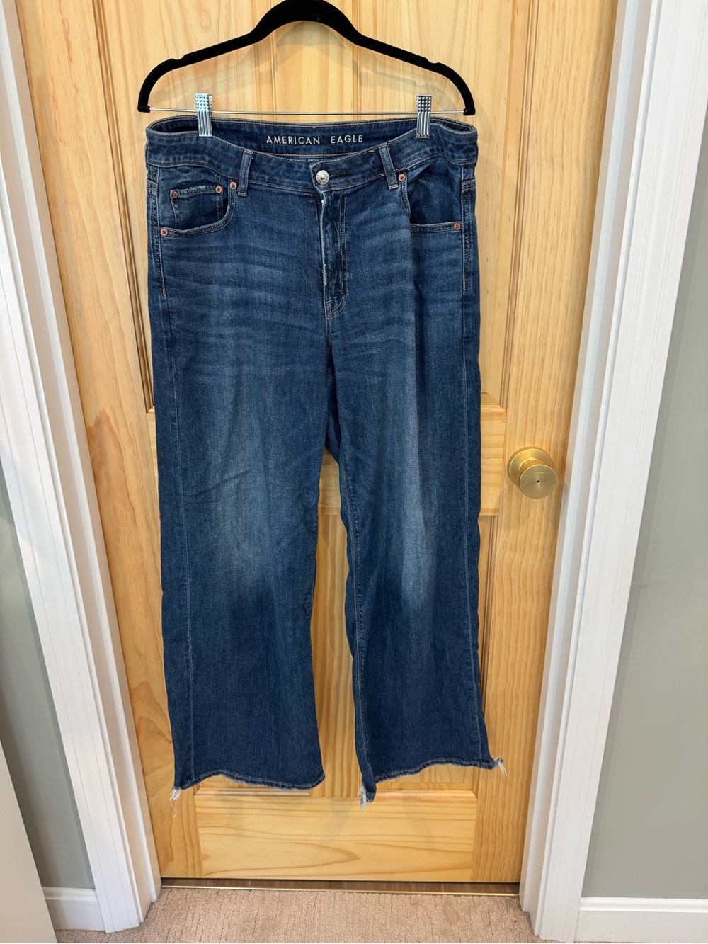 American Eagle Low Rise Dreamy Drape Baggy Wide Leg Dark Blue Jeans